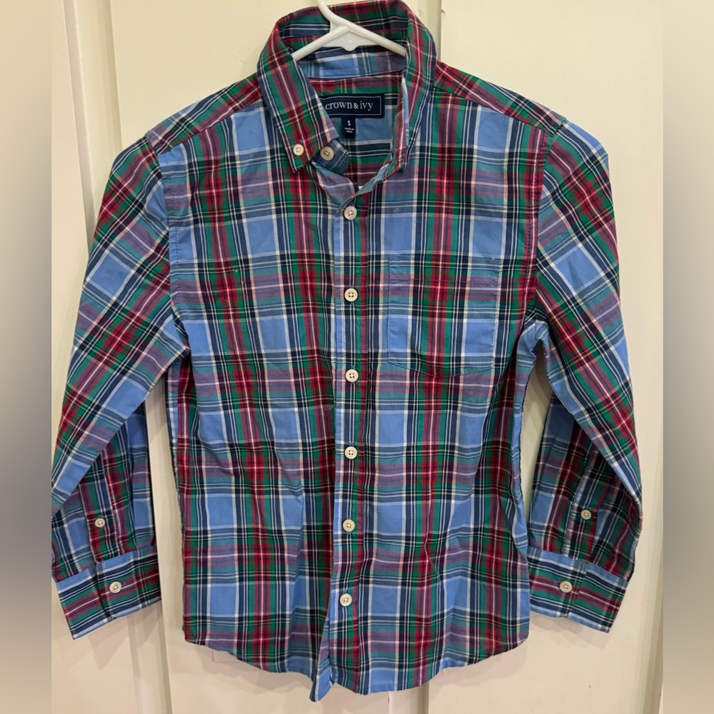 Crown & Ivy Blue and Red Plaid Button Up
Shirt, Size Small